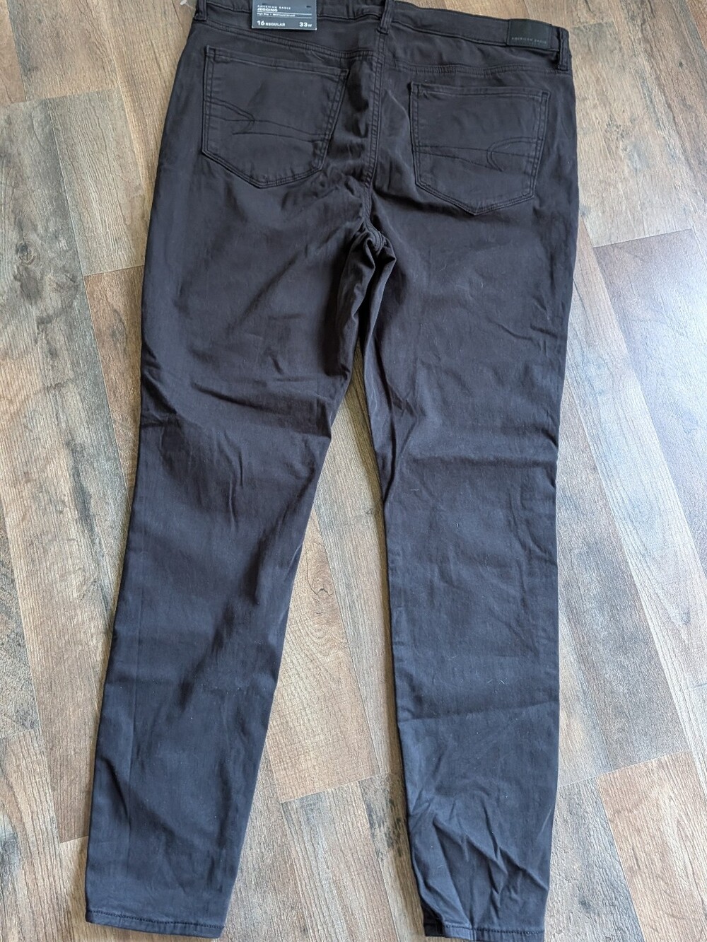 NWT American Eagle Next Level Stretch High Rise Jegging Black 16 Standard - Picture 4 of 5